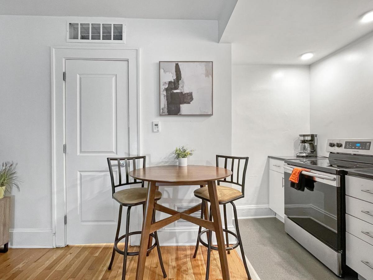 Quiet 1 Bed Studio Heart Of Downtown Des Moines Bagian luar foto